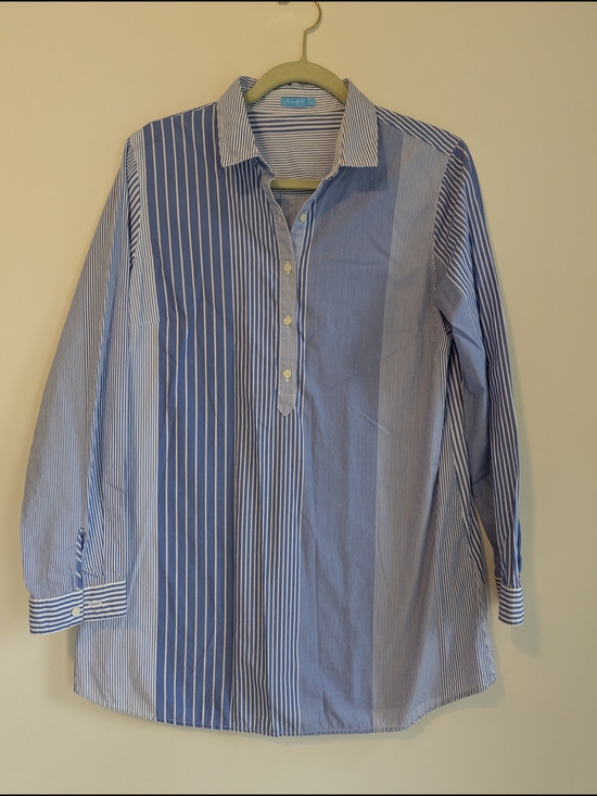 J. McLaughlin Tops - J. McLaughlin Blue Multi-Stripe Button Down Shirt
